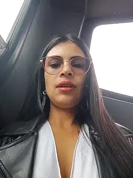 Astrid-- online show from January 6, 3:16 pm