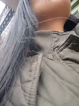 Astrid-- online show from February 18, 3:08 pm