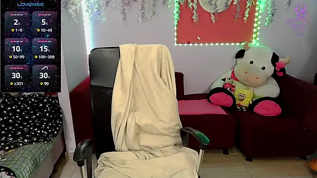 ValentinaMiller  online show from January 26, 8:34 pm