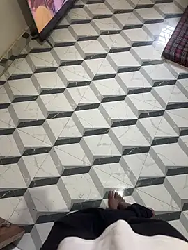 Snapshot of Monty_xxx chatting on October 24, 5:59 am Monty xxx online show from October 24, 5:59 am