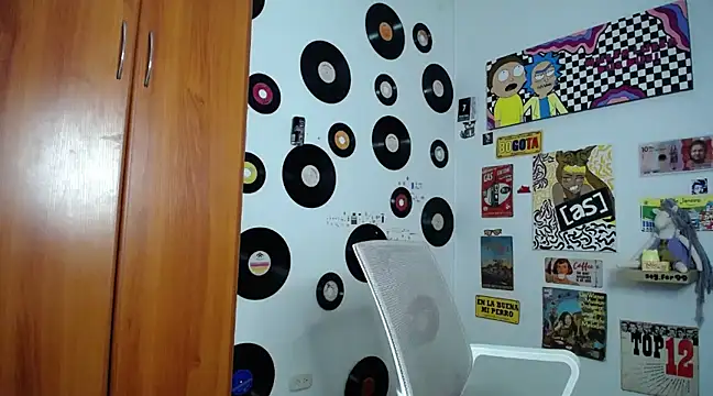 9 Fernanda 9 online show from February 9, 4:36 am