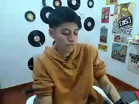 9 Fernanda 9 online show from March 4, 12:18 am