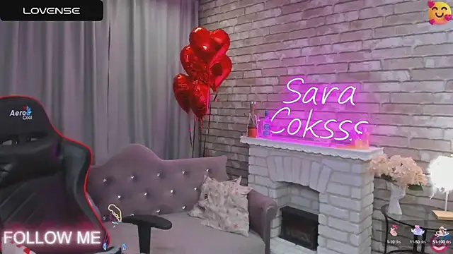 Snapshot of SarahCoksss chatting on February 23, 1:02 am SarahCoksss online show from February 23, 1:02 am