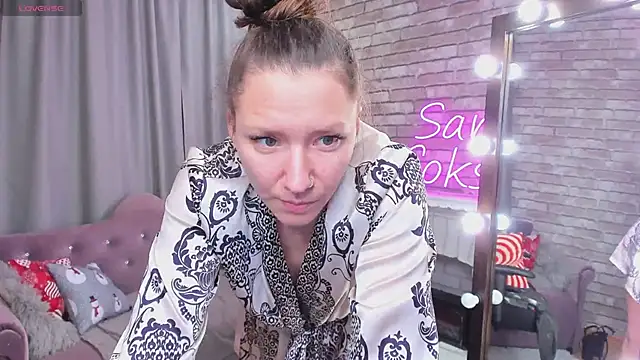 Snapshot of SarahCoksss chatting on March 22, 12:28 am SarahCoksss online show from March 22, 12:28 am