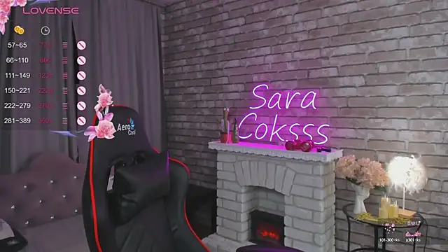 Snapshot of SarahCoksss chatting on October 7, 12:52 am SarahCoksss online show from October 7, 12:52 am