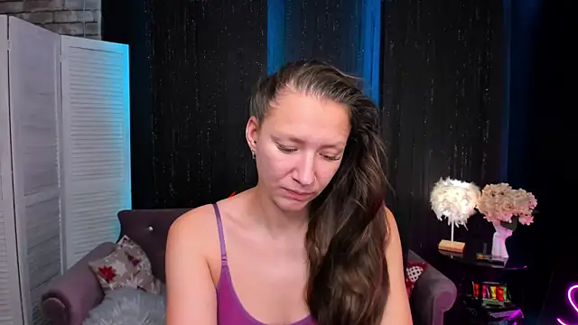 Snapshot of SarahCoksss chatting on November 27, 12:02 am SarahCoksss online show from November 27, 12:02 am