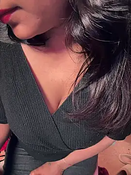 Snapshot of sexy-simmy chatting on January 15, 6:22 pm sexy-simmy online show from January 15, 6:22 pm