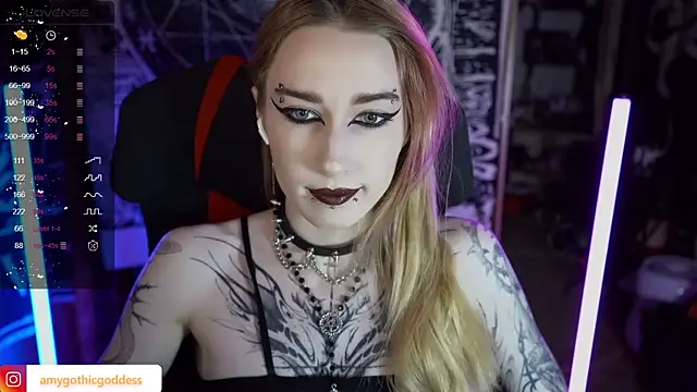 Snapshot of amywhitenessxx chatting on February 22, 1:57 pm amywhitenessxx online show from February 22, 1:57 pm