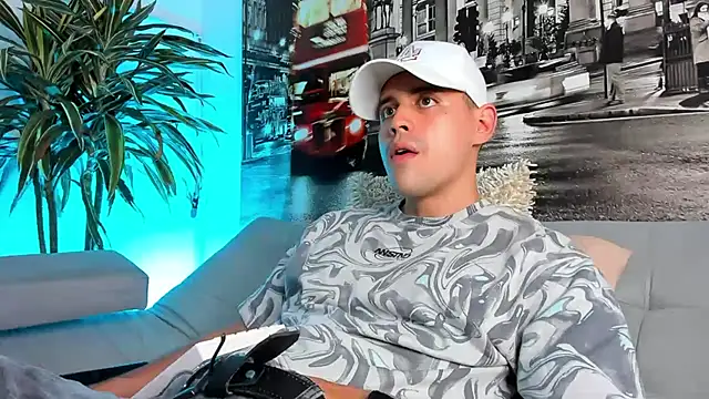 ANDER PEREZ online show from December 11, 1:47 am