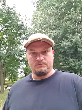 Snapshot of Pandasky chatting on September 14, 7:29 am Pandasky online show from September 14, 7:29 am