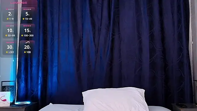 Snapshot of Manolo_Hot1 chatting on March 17, 2:56 pm Manolo Hot1 online show from March 17, 2:56 pm