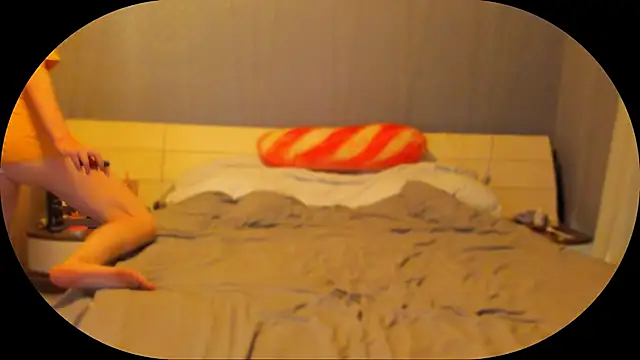 Snapshot of KlementinaBbG chatting on December 20, 8:55 pm KlementinaBbG online show from December 20, 8:55 pm