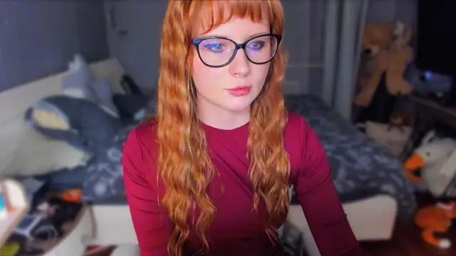 Snapshot of KlementinaBbG chatting on December 1, 8:47 pm KlementinaBbG online show from December 1, 8:47 pm