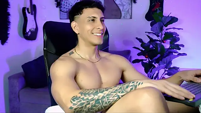 Snapshot of _Ryan_walker chatting on March 4, 5:46 am Ryan walker online show from March 4, 5:46 am