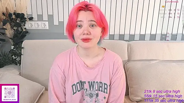 Snapshot of __KawaiiYuki__ chatting on November 22, 5:17 am KawaiiYuki online show from November 22, 5:17 am