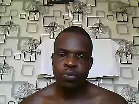 Snapshot of Chumba_001 chatting on February 5, 1:22 pm Chumba 001 online show from February 5, 1:22 pm