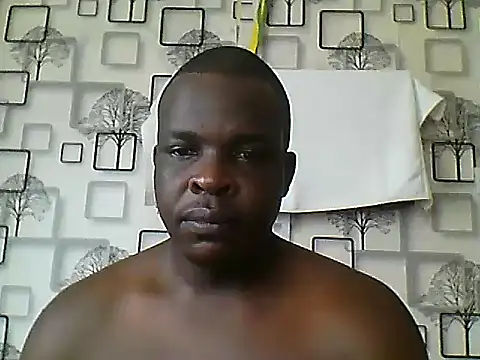 Snapshot of Chumba_001 chatting on October 13, 6:35 am Chumba 001 online show from October 13, 6:35 am