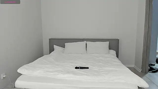 Snapshot of sarahphyllis chatting on November 29, 9:18 pm sarahphyllis online show from November 29, 9:18 pm