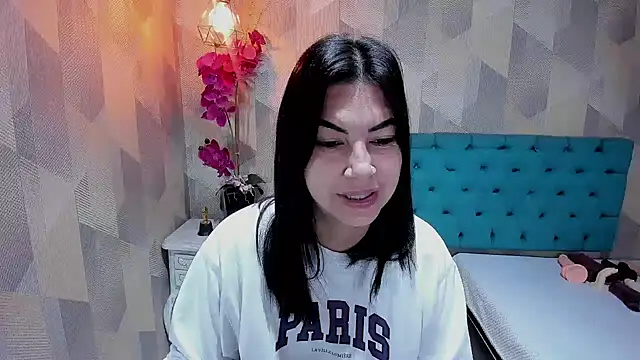 AdaFawxx online show from February 17, 4:20 am