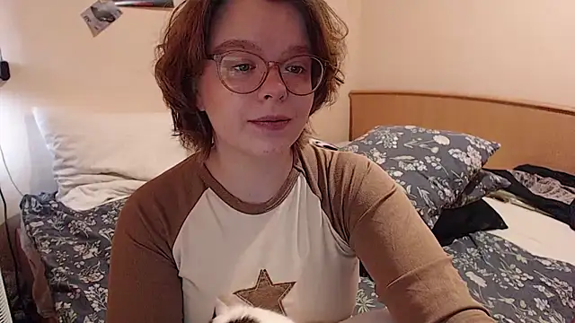 Snapshot of Chmiri_cb chatting on October 4, 5:38 am Chmiri cb online show from October 4, 5:38 am