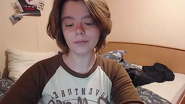 Snapshot of Chmiri_cb chatting on October 16, 3:13 pm Chmiri cb online show from October 16, 3:13 pm