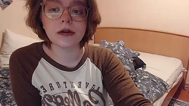 Snapshot of Chmiri_cb chatting on October 19, 1:01 pm Chmiri cb online show from October 19, 1:01 pm