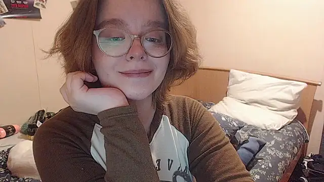 Snapshot of Chmiri_cb chatting on December 21, 4:03 pm Chmiri cb online show from December 21, 4:03 pm