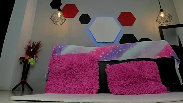 martinaclark online show from September 28, 3:45 am