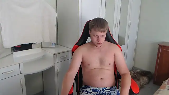 Snapshot of Zoro1999 chatting on September 12, 10:48 am Zoro1999 online show from September 12, 10:48 am