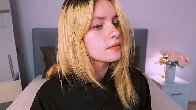 Snapshot of FapClubFamm chatting on October 10, 6:07 pm FapClubFamm online show from October 10, 6:07 pm