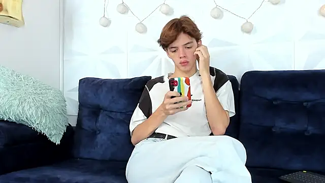 daniel hot03 online show from March 9, 1:48 pm