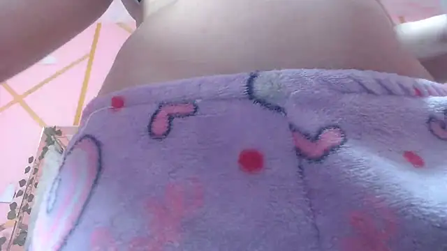 nadescomthxx online show from December 5, 7:28 pm