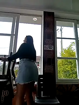 my-kitty online show from February 10, 9:25 pm