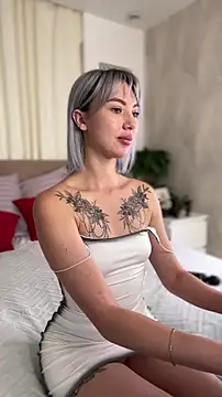 MiaMinx online show from November 14, 12:09 am