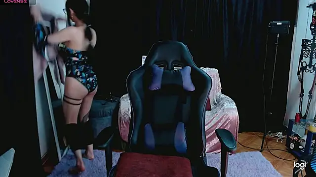 Snapshot of Kizzuky chatting on September 10, 2:55 am Kizzuky online show from September 10, 2:55 am