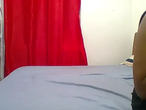 sexy  candyy online show from April 18, 4:00 pm