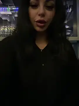 Snapshot of Chloe_Ricci chatting on December 12, 8:32 pm Chloe Ricci online show from December 12, 8:32 pm