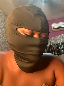 sweet1111 online show from December 3, 2:03 am