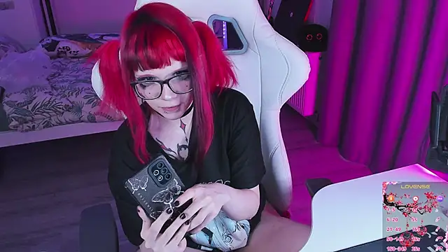 Snapshot of Yumi_Youkai chatting on November 1, 7:54 am Yumi Youkai online show from November 1, 7:54 am