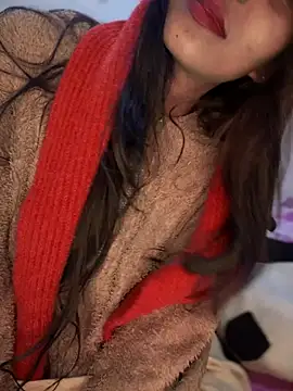 PARI Hun online show from December 17, 1:27 pm
