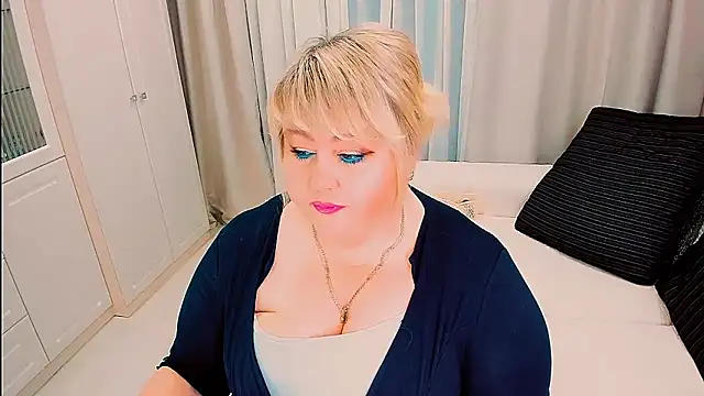 BIGTITSBBW online show from April 13, 7:03 am