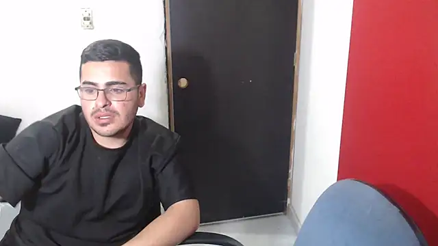 Snapshot of luxury_sex_17 chatting on March 10, 11:27 pm luxury sex 17 online show from March 10, 11:27 pm