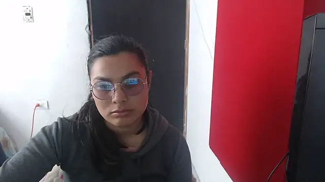 Snapshot of luxury_sex_17 chatting on March 21, 8:50 pm luxury sex 17 online show from March 21, 8:50 pm