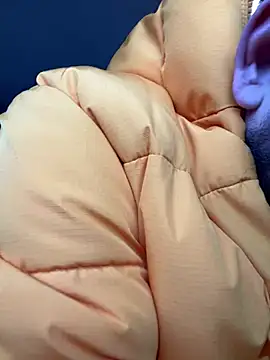 ElChapoGuzman95 online show from March 5, 8:10 am