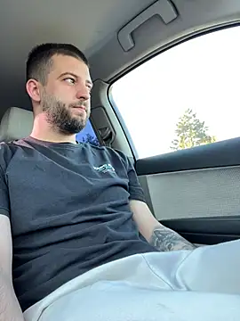 ElChapoGuzman95 online show from March 21, 5:54 am