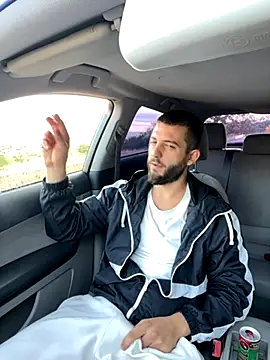 ElChapoGuzman95 online show from October 14, 5:30 am