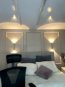 Snapshot of Miss_blue69 chatting on October 8, 1:36 am Miss blue69 online show from October 8, 1:36 am