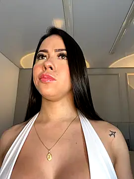 Snapshot of Miss_blue69 chatting on November 4, 1:38 am Miss blue69 online show from November 4, 1:38 am