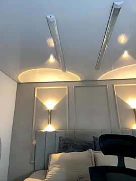 Snapshot of Miss_blue69 chatting on November 18, 1:33 am Miss blue69 online show from November 18, 1:33 am