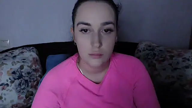 Snapshot of vitalina_freedom chatting on November 18, 2:43 pm vitalina freedom online show from November 18, 2:43 pm